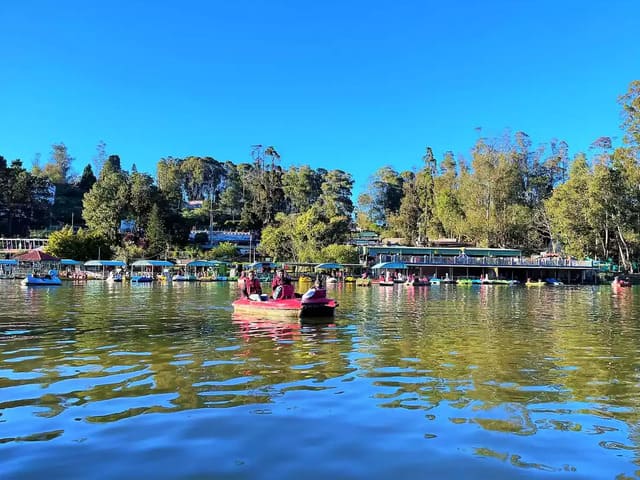 Ooty Lake boating
